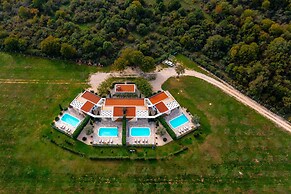 Villa Royal Green Four