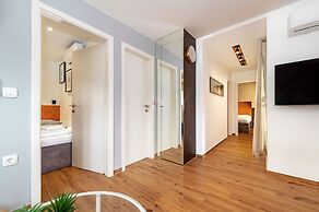 Villa Royal Green Four