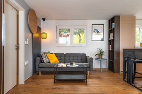 Villa Royal Green Two