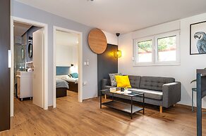 Villa Royal Green Two