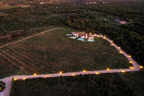 Villa Royal Green Two