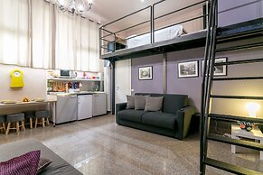 Spacious Studio in via Sammartini 33