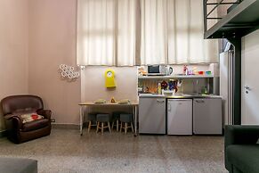 Spacious Studio in via Sammartini 33