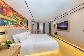 Yimimi Apartment-Guangzhou Shisanhang Yide Road Subway Station Branch