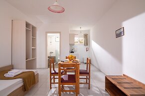 Golden Valentin Apartments