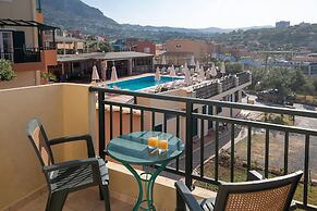 Golden Valentin Apartments