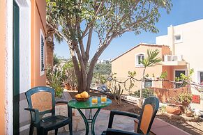 Golden Valentin Apartments