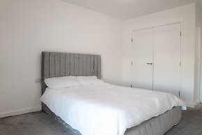 Luxury two Bedroom Apartment