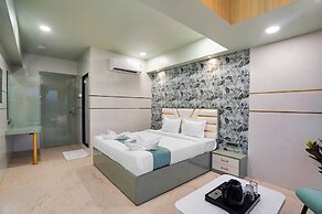 Hotel Regal Heaven