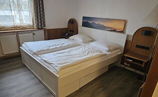 Hotel Shawi