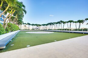 Resort-style Fort Lauderdale Condo: Balcony & View