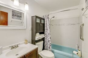 Anchorage Townhome: 2 Mi to Dwtn!