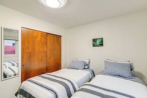 Anchorage Townhome: 2 Mi to Dwtn!