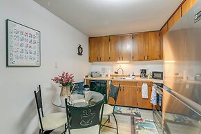 Anchorage Townhome: 2 Mi to Dwtn!