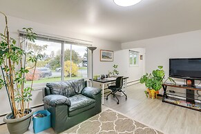 Anchorage Townhome: 2 Mi to Dwtn!