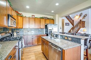 Mtn Views & Private Hot Tub: Granby Group Getaway!