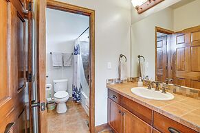 Mtn Views & Private Hot Tub: Granby Group Getaway!