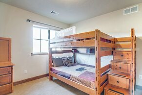 Mtn Views & Private Hot Tub: Granby Group Getaway!