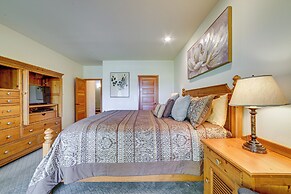 5 Mi to Skiing: Mammoth Lakes Home w/ Pool Table!