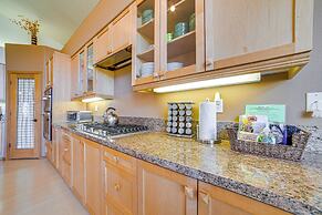 5 Mi to Skiing: Mammoth Lakes Home w/ Pool Table!