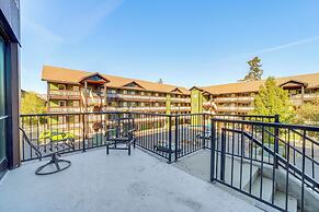Walk to the Lake: Chelan Condo w/ Mtn Views!