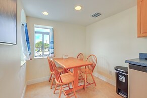 Oceanside: Beachfront Fort Pierce Retreat