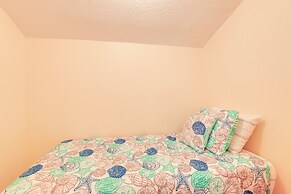 Oceanside: Beachfront Fort Pierce Retreat