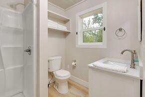 6 Mi to Shoshone Falls Park: Home w/ Game Room!