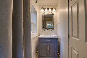 6 Mi to Shoshone Falls Park: Home w/ Game Room!