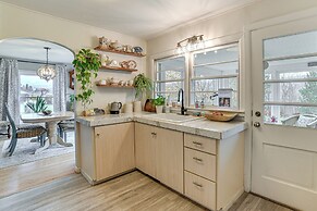 1 Mi to Historic District: Mtn-view Franklin Home