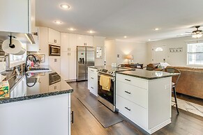 3 Mi to Lake: House w/ Fire Pit in Mountain Home!