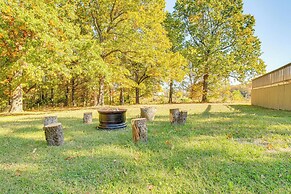 3 Mi to Lake: House w/ Fire Pit in Mountain Home!