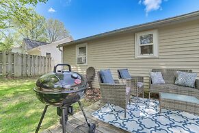 16 Mi to Sleeping Bear Dunes: Cedar Home w/ Deck