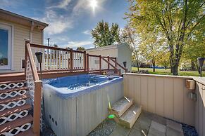 Palmyra House w/ Private Hot Tub & Fenced Yard!