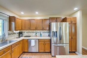 Palmyra House w/ Private Hot Tub & Fenced Yard!