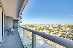 Modern Condo: Walk to Fort Lauderdale Beaches!