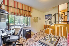 Darrington Home on River w/ Mountain Views