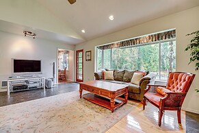 Darrington Home on River w/ Mountain Views