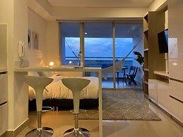 w Divine Loft w Ocean View in Crespo