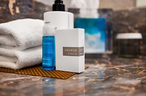 Beachfront Condo With Large Balcony