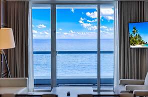 Beachfront Condo With Large Balcony