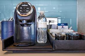 Beachfront Condo With Large Balcony