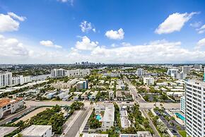 Beachfront Condo With Spacious Balcony