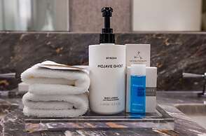 Beachfront Condo With Spacious Balcony