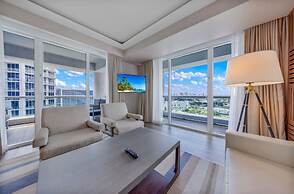 Beachfront Condo With Spacious Balcony