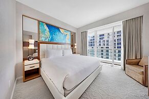 Beachfront Condo With Spacious Balcony