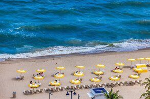 Beachfront Condo With Spacious Balcony