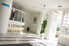 HOTEL PLAYAMAR LAREDO