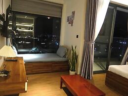 Kira Kira 's Apartment