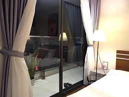 Kira Kira 's Apartment